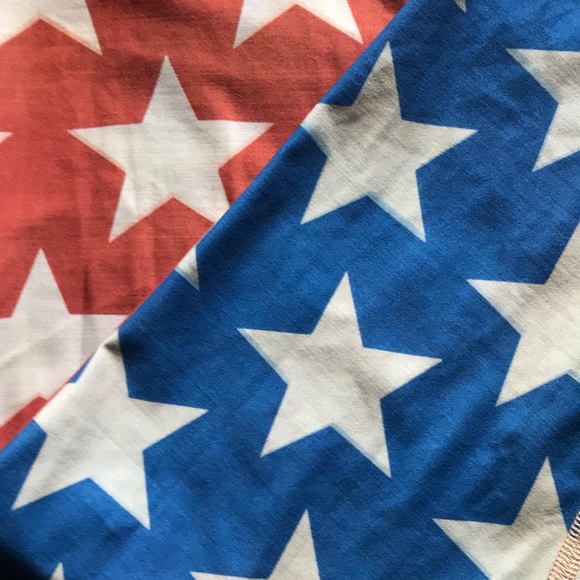 Teeki Stars and Stripes legging in Size Large - Picture 4 of 4